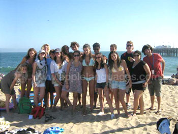 Studenten op het strand