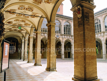 Chiostro Archiginnasio in Bologna