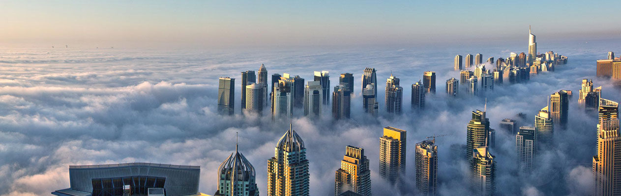 Dubai, een stad in de wolken